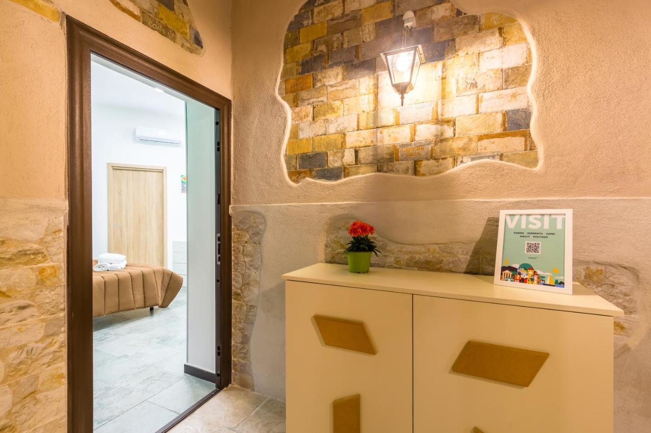 Gelso Complex And Flat By Napoliapartments Appartement Naples