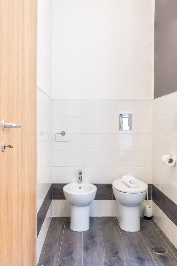 Appartement Gelso Complex And Flat By Napoliapartments