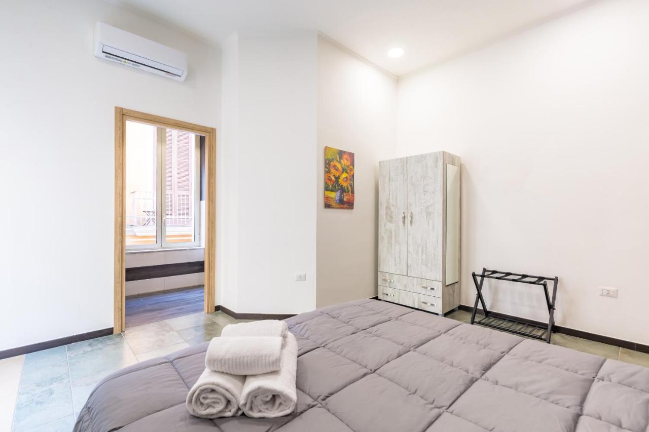 Appartement Gelso Complex And Flat By Napoliapartments Naples