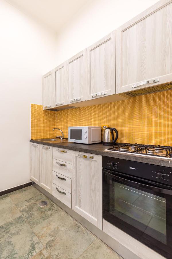 Appartement Gelso Complex And Flat By Napoliapartments Naples