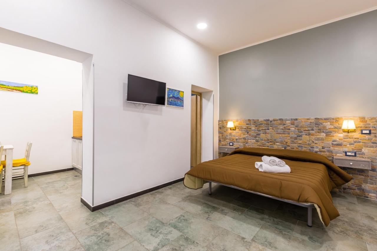 Appartement Gelso Complex And Flat By Napoliapartments
